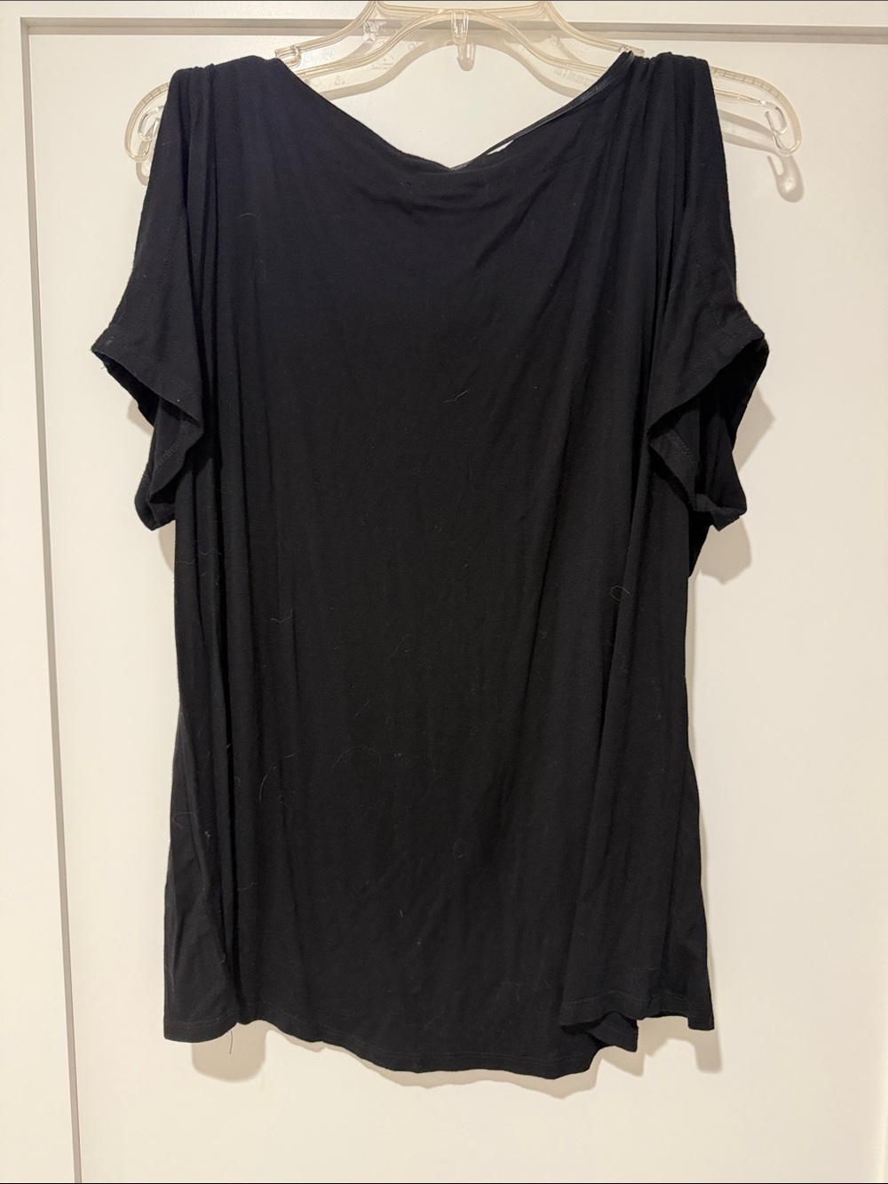 NWOT Vintage Cable & Gauge Black Cold-Shoulder Tee w/Silver Grommets Size Large - Picture 3 of 3